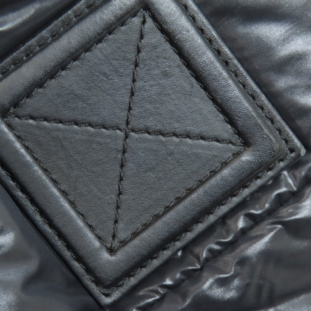 CHANEL Black Tote Bag - Picture 12 of 16